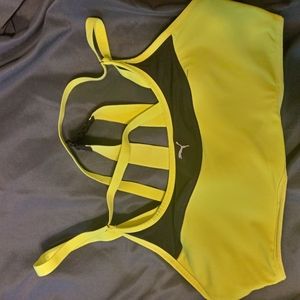Women's Large Puma sports bra